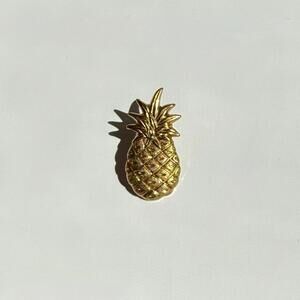 Vintage Pineapple Brooch | Gold Tone Fruit Pin